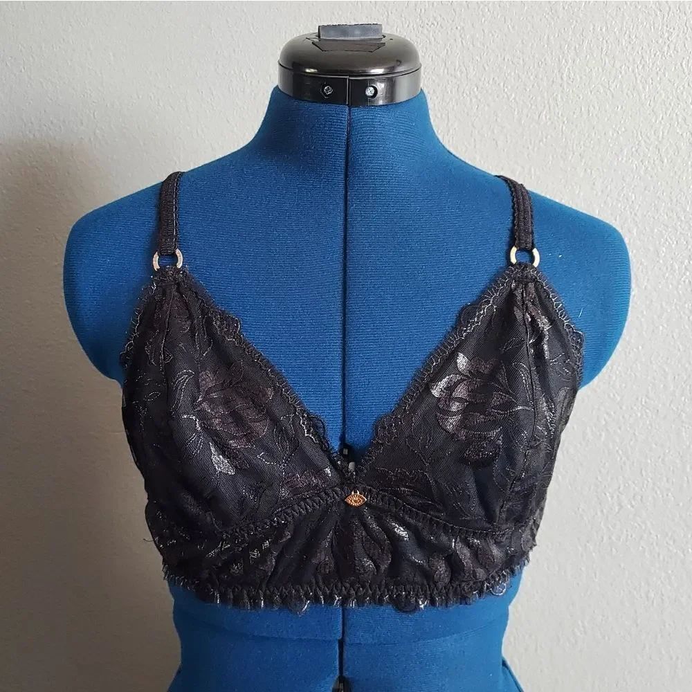 Sofia Intimates by Sofia Vergara Lace Bralette Large